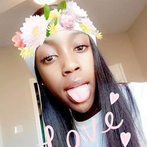 Meet your Posher, Destiny